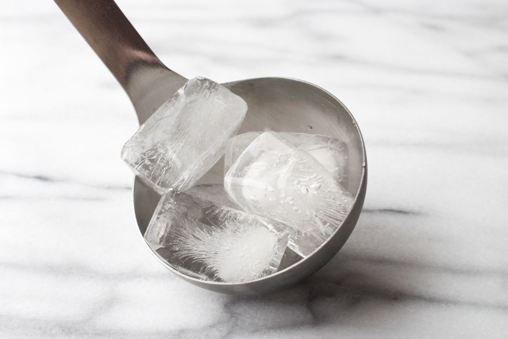 10 usos de los cubitos de hielo que te dejarán helada - Yo Soy Mujer
